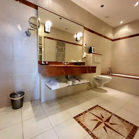 Léopoldine Grenade-sur-Garonne