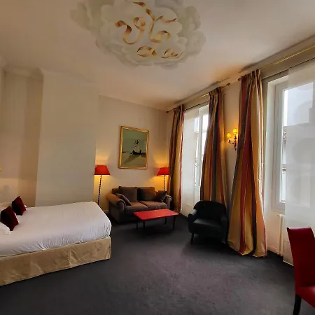 Leopoldine 4*