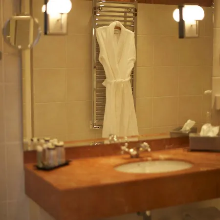 Leopoldine Hotel 4*