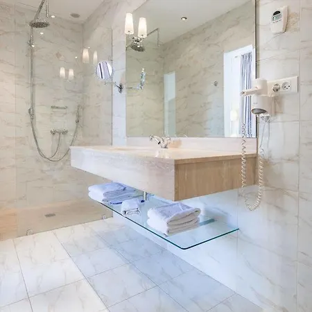 Hotel Leopoldine 4*